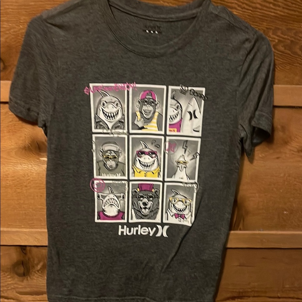 Hurley Gray Short Sleeve Tee with Artistic Graphic